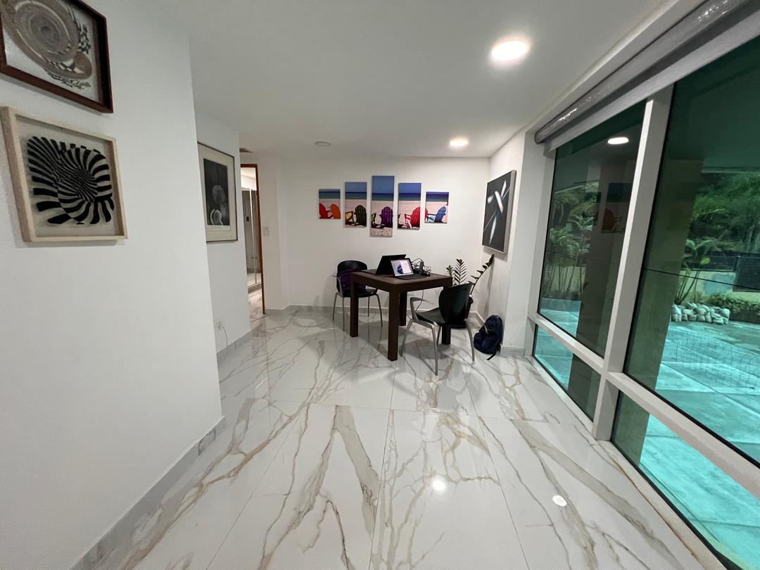 Se vende apto PB 530m² 4h+s/4.5b+s/3p Mirador de los Campitos - Otras fotos