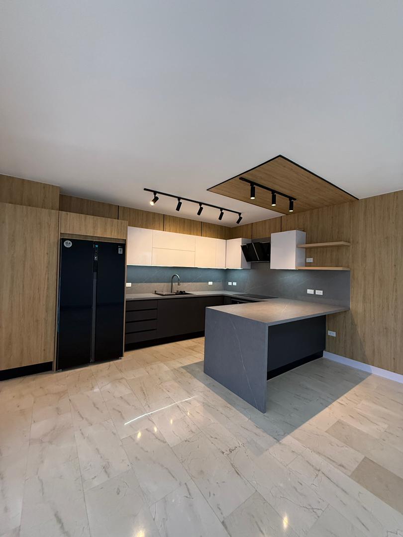 Se vende Apto 89m² 3h/2b/2p La Boyera 1