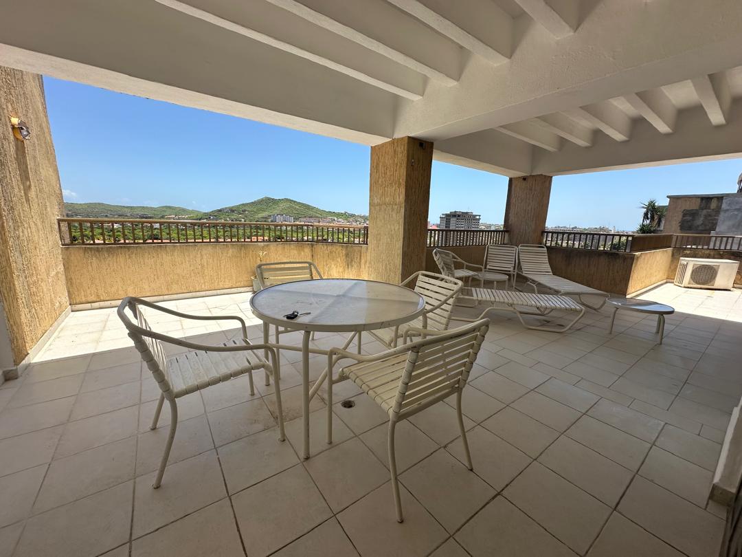 Se vende apartamento PH 240m² 3h/4b/2e Nueva Esparta - Otras fotos