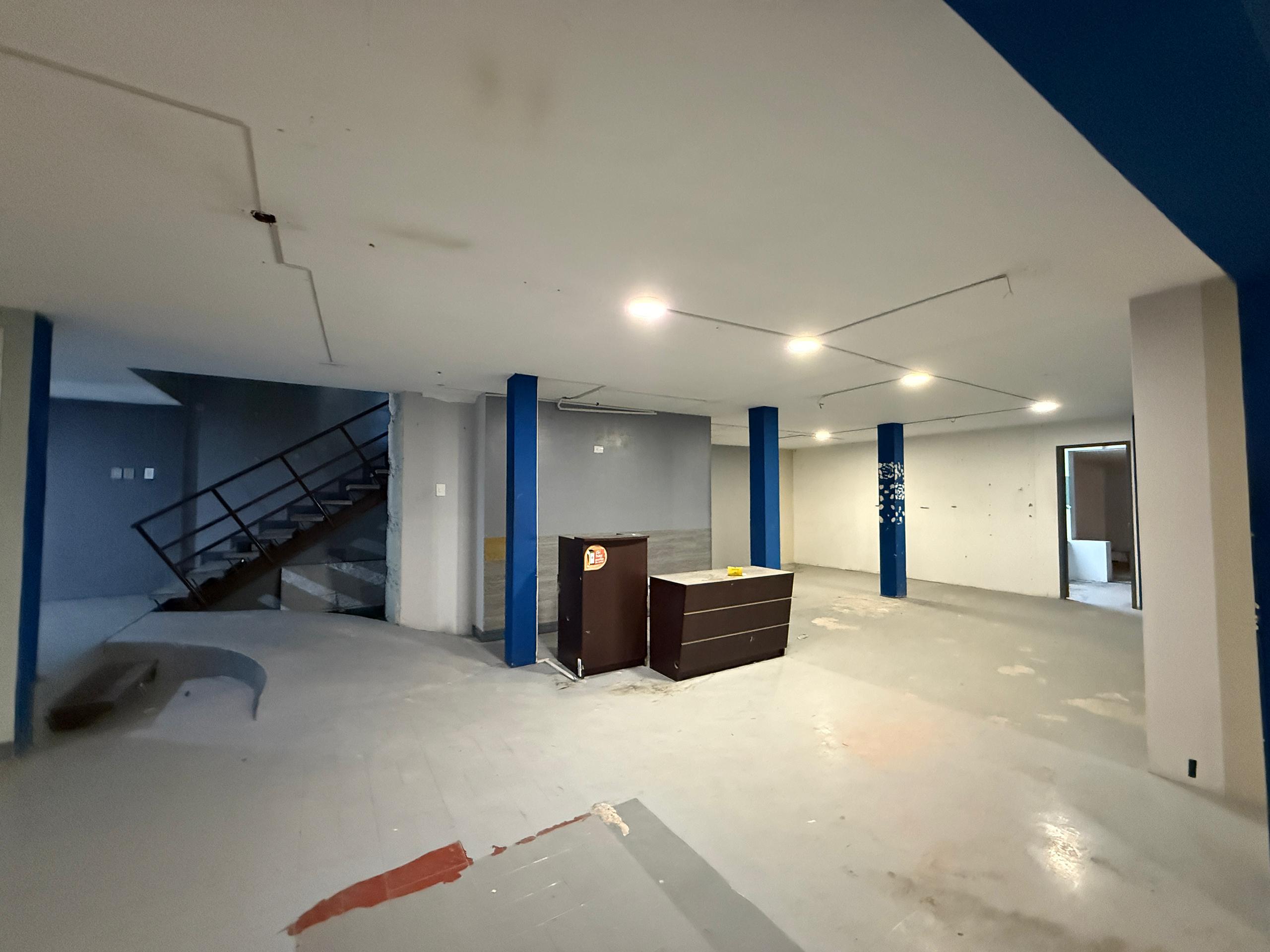 Se vende Casa Comercial 600m² Chuao - Otras fotos