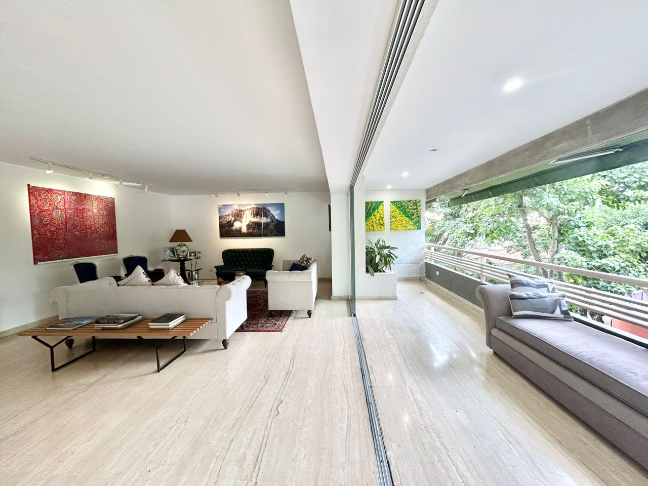 Se vende Apto 373m² 4h+s/ 5b+s/ 4e Altamira - Otras fotos