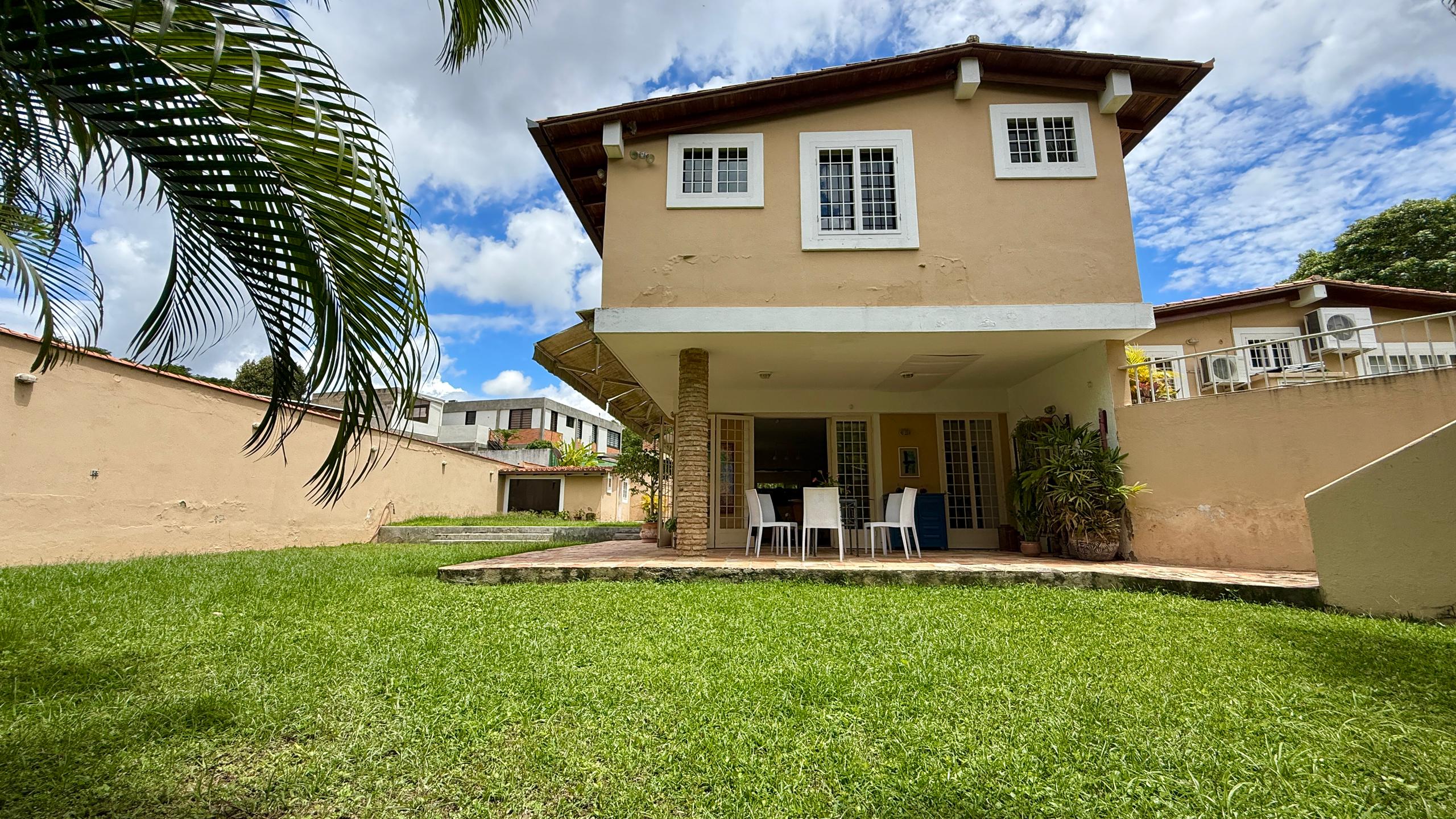 Se vende casa 928m² 5h+1s/5b+1s/6p Caurimare - Otras fotos