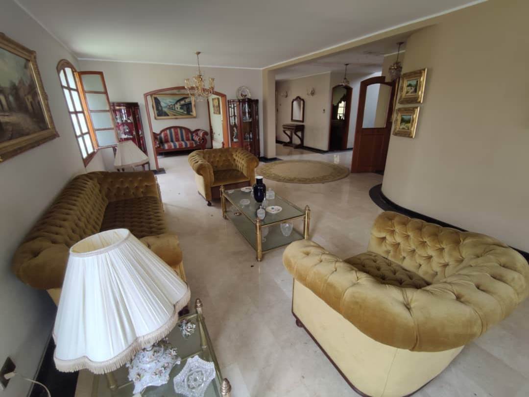 Se vende casa 800m²  6h+s∕8b+s∕6p en El Marques - Otras fotos