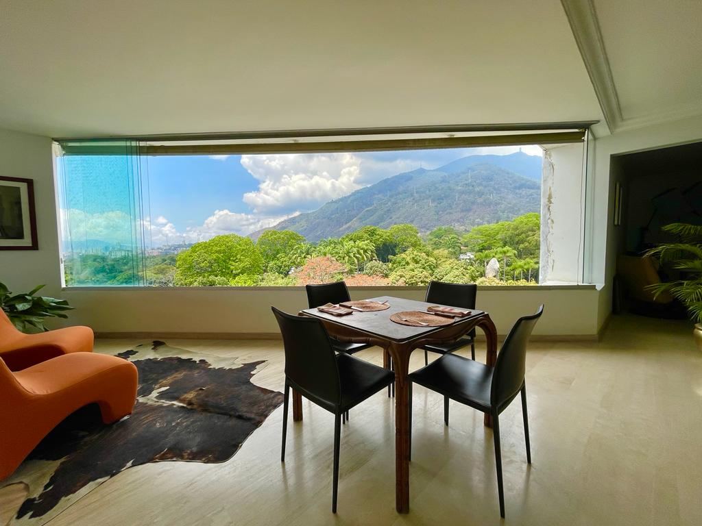 Se vende apto 500 m² -4h+s/5b+s/3p en Las Castellana - Otras fotos