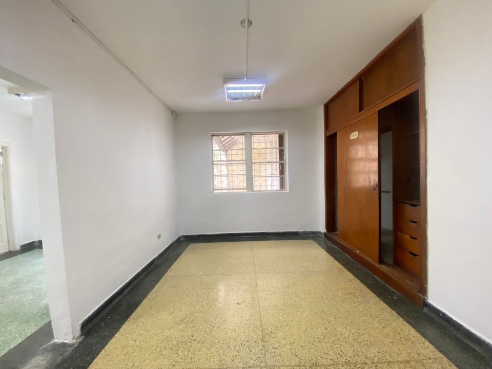 Se alquila anexo 200m² 4h/2b/6p Altamira - Otras fotos