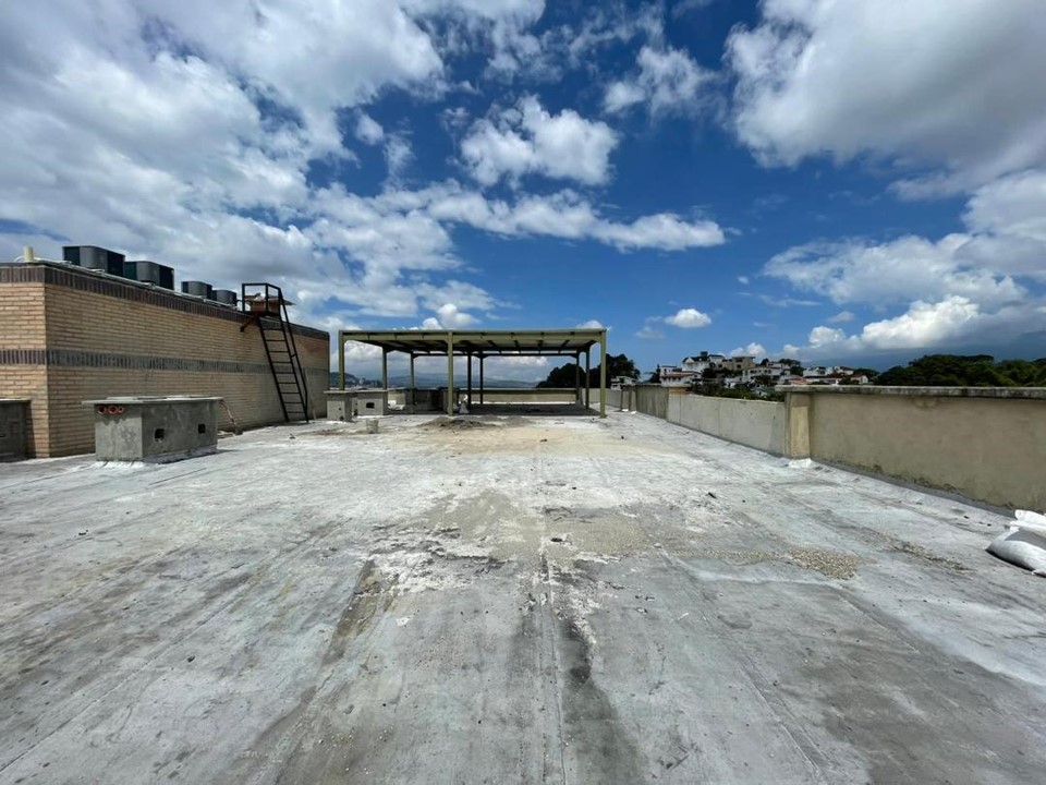 Se Vende PentHouse 317m²  La Escondida - Otras fotos
