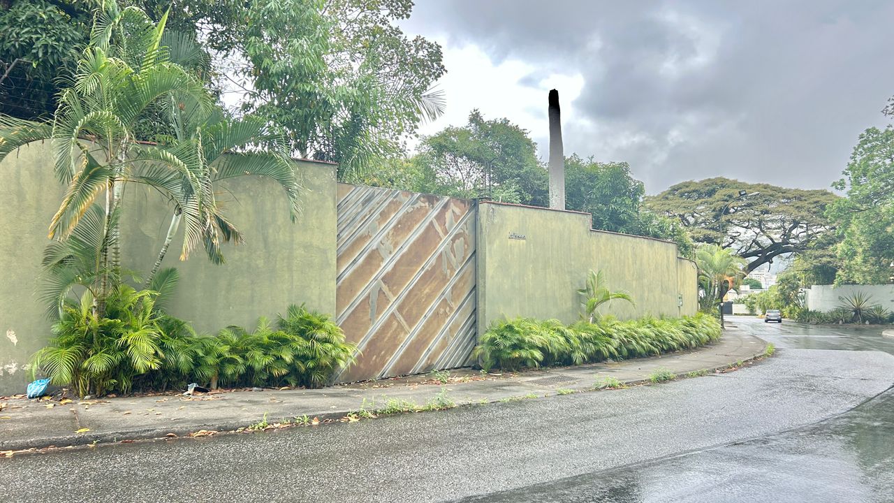 Se vende terreno 1685m² Country Club 3