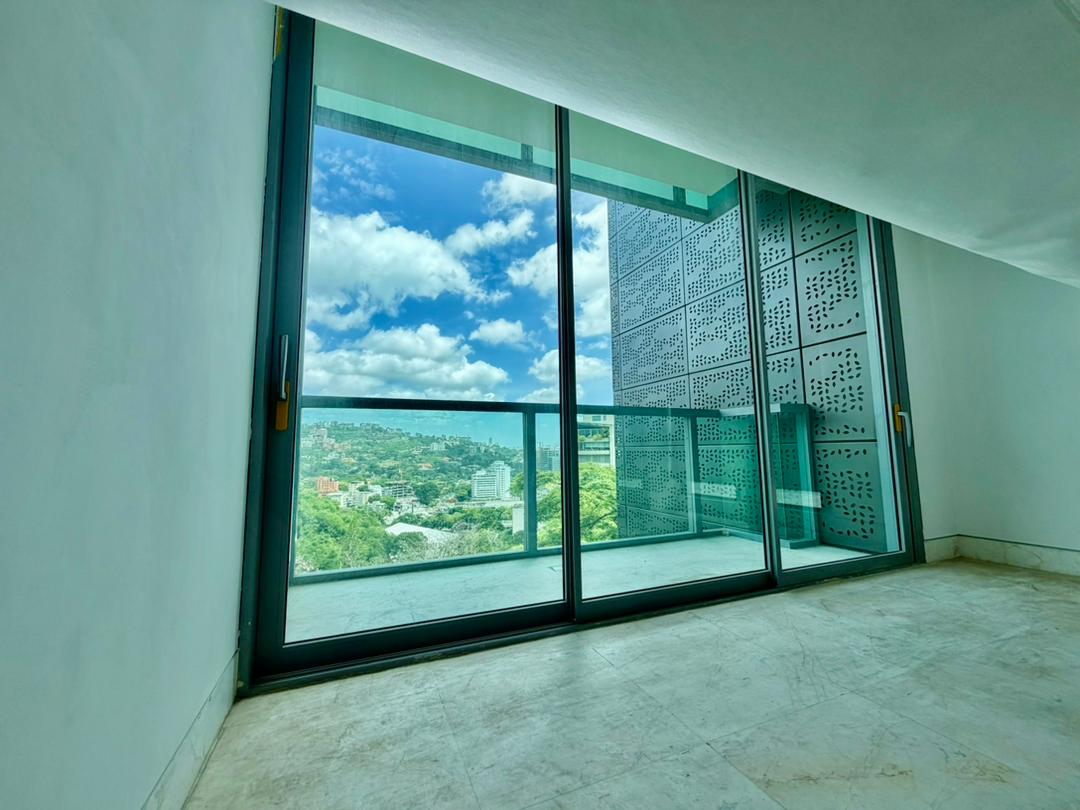 Se Vende Apto 456m² 4h/5b/4p Las Mercedes - Otras fotos
