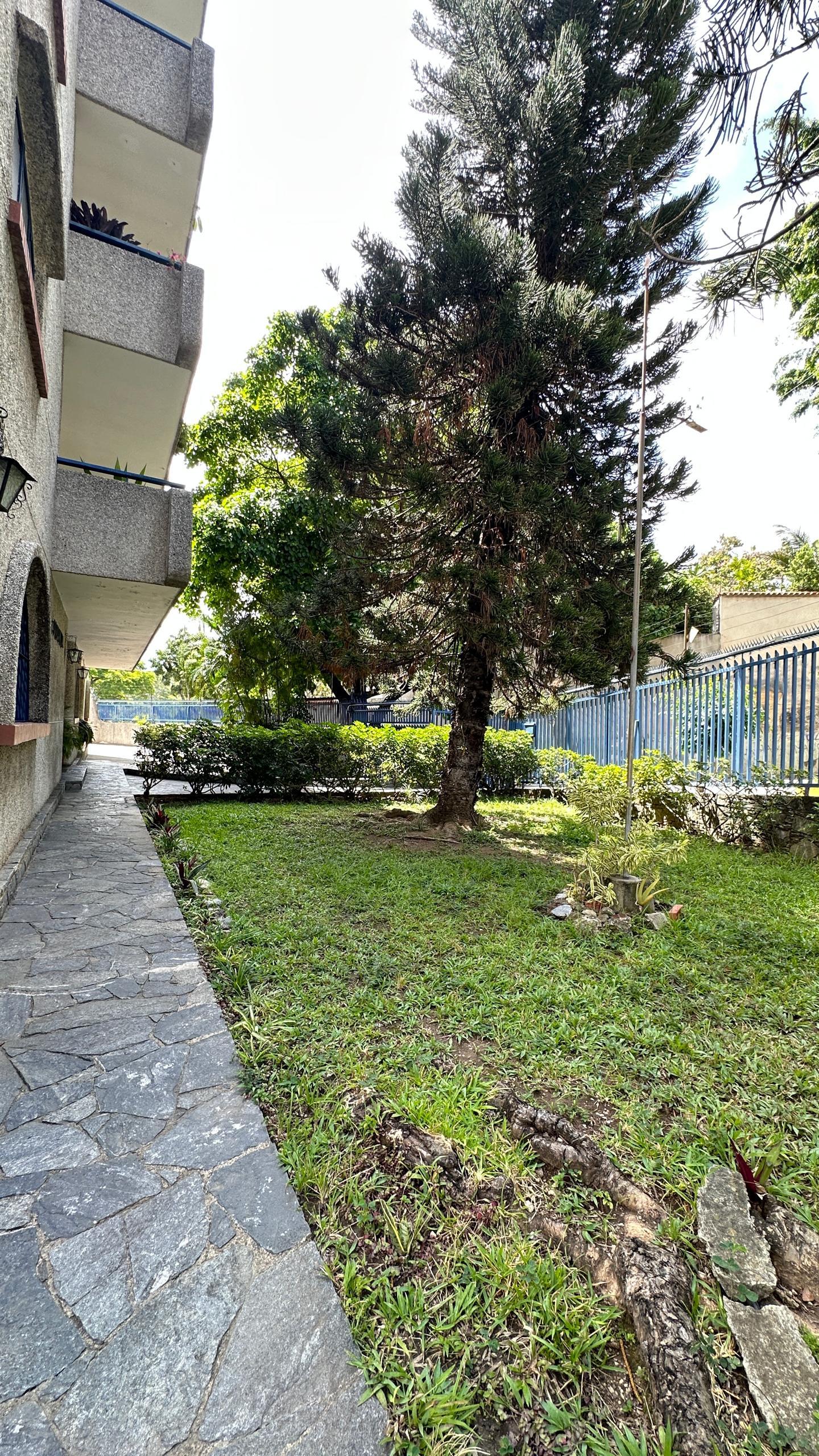 Se vende Apto 150m² 2h+s/2b+s/1p Los Naranjos de Las Mercedes - Otras fotos
