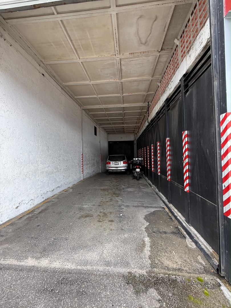 Se vende Terreno 2.500m² Chacao - Otras fotos