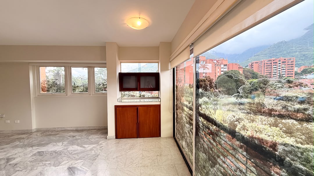 Se alquila Apto 85m² 2h/2b/2p Pedregal 5