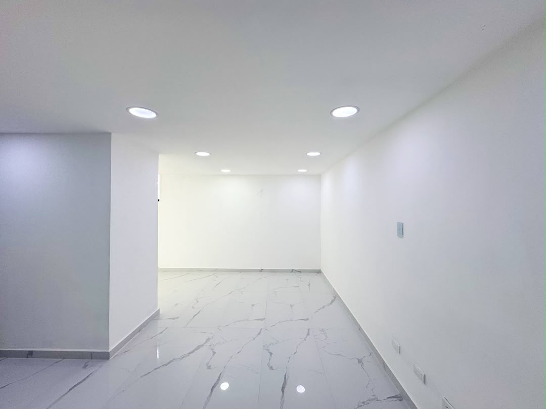 Se vende Apto 156m² 3h+s/4b/1p Caurimare 4