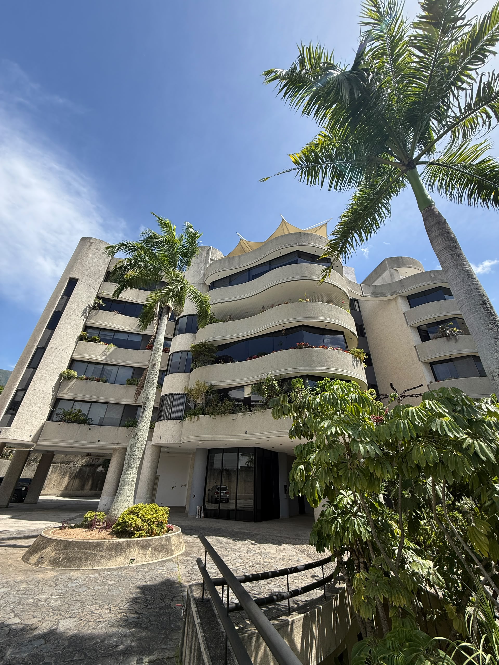 Se vende Apto 305m² 3h+s/3b+s/4 Altamira 1