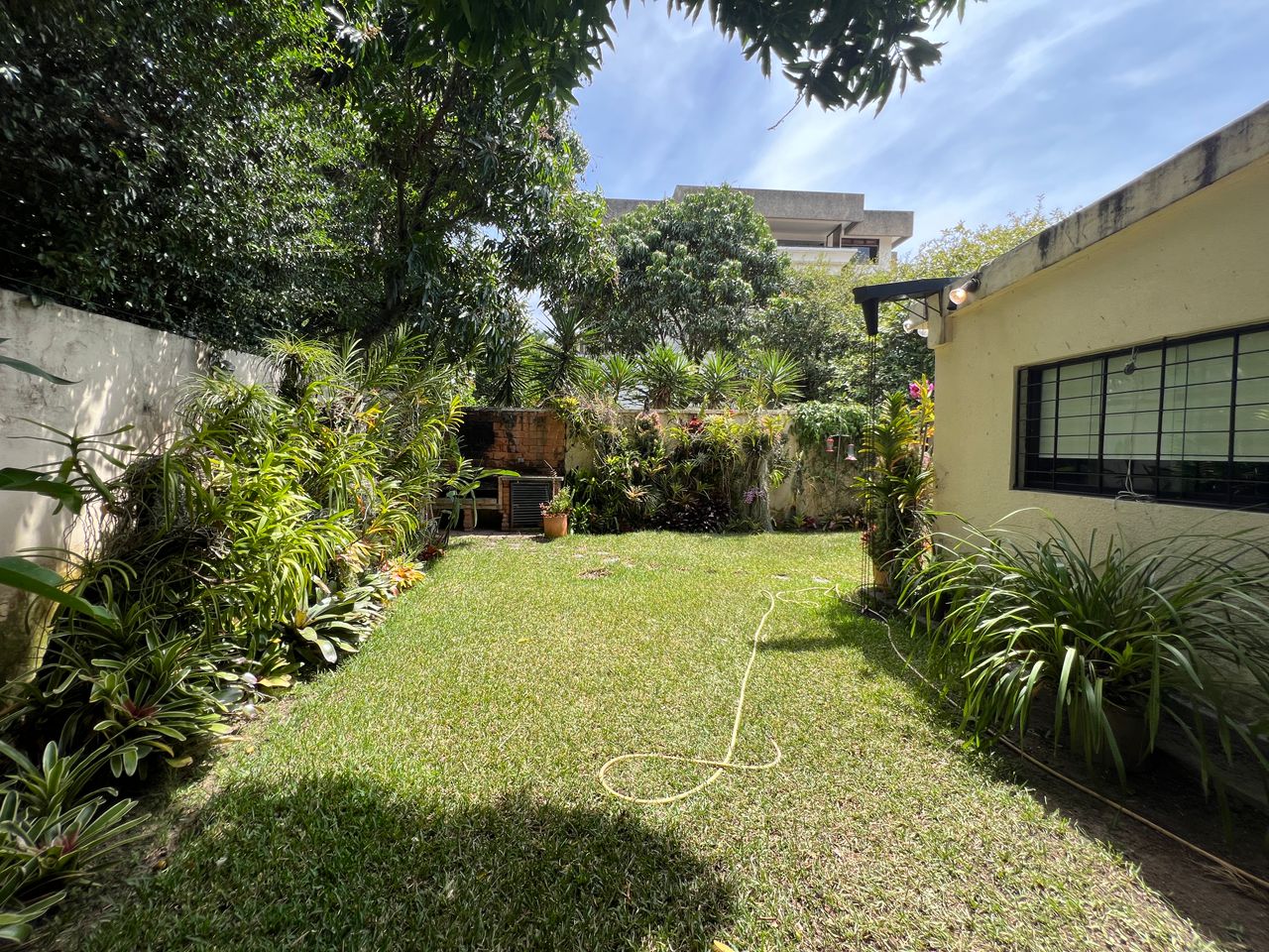 Se vende casa 530m² 5h/5b/4p Chuao - Otras fotos