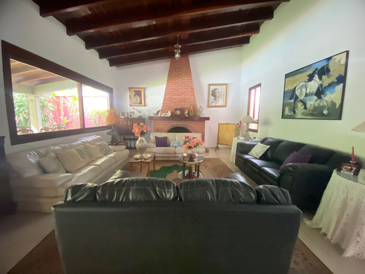 Se vende/alquila Casa 770m² Colinas de Tamanaco 5h+s/4b/6e 3