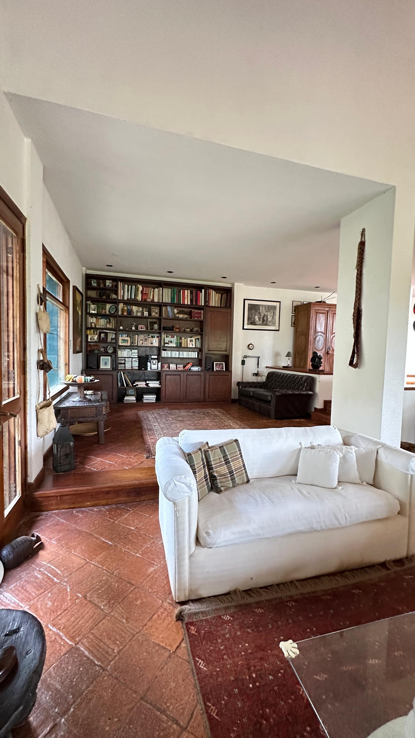 Se Vende Casa 1650m² 6h/3b+s+v/2p Oripoto 4