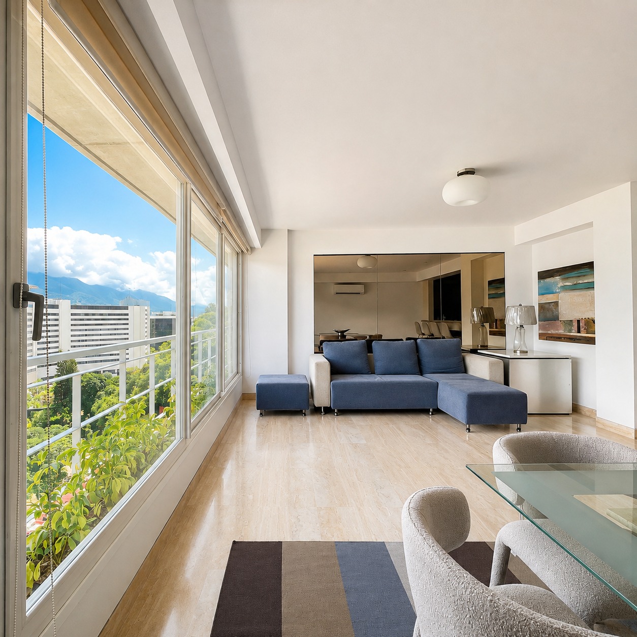 Se alquila Apto 164m² 3h+s/2.5b+s Lomas de Las Mercedes 3