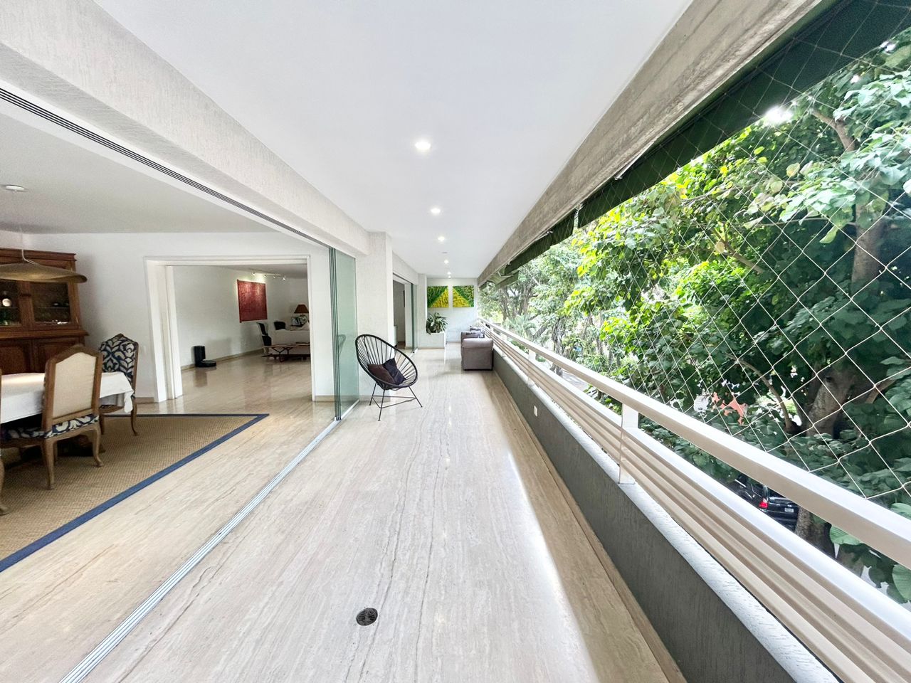 Se vende Apto 373m² 4h+s/ 5b+s/ 4e Altamira - Otras fotos