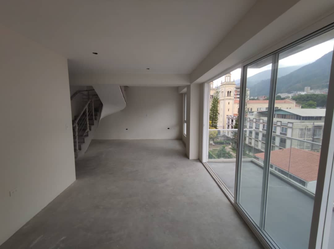 Venta de PH en Sebucán - 260m² - 3h/4b/3pe - Otras fotos