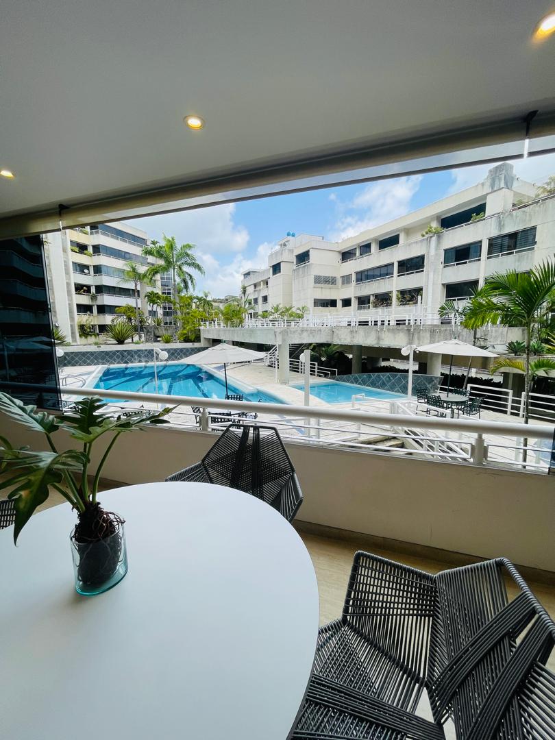 Se vende apto 365m² 3b+1s/3b+1s/2p Sebucan 3