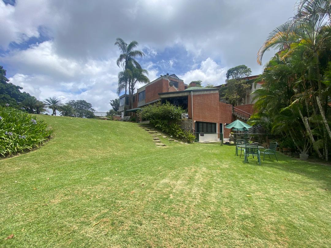 Se alquila anexo 35m² 1h/1b Alto Hatillo 1