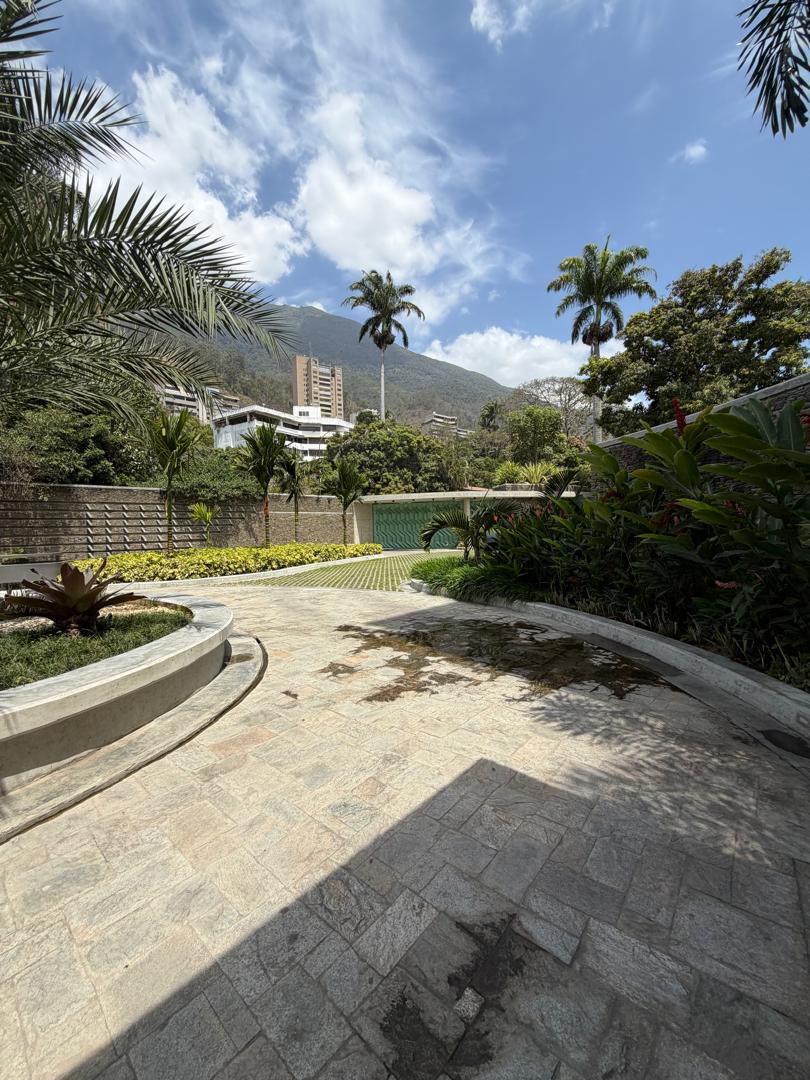 Se vende Apto 320m² 3h+s/4b+s/4p Altamira - Otras fotos