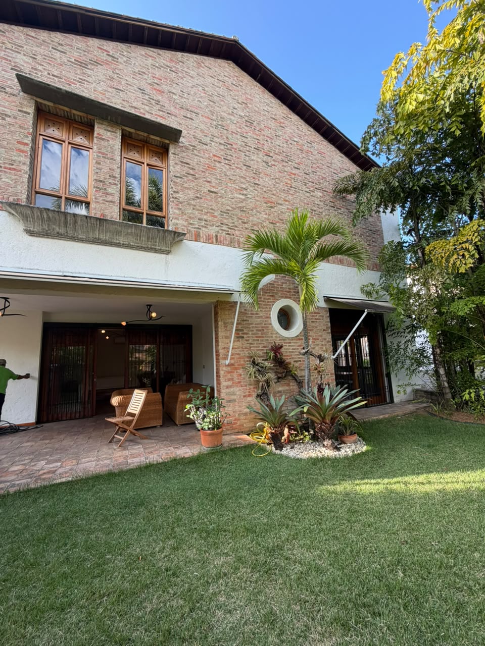 Se vende casa 573m² 3h+s/4b+s/4p La Floresta 4