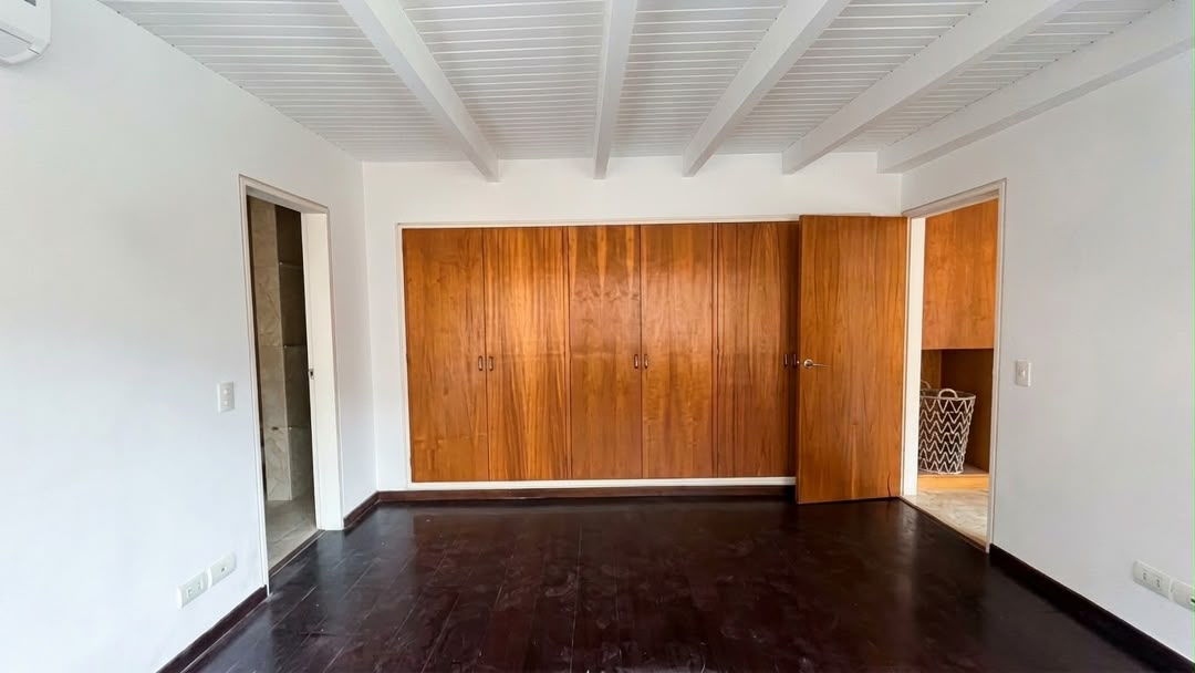 Se alquila 120m² 2h/2b+s/2p Campo Alegre 5