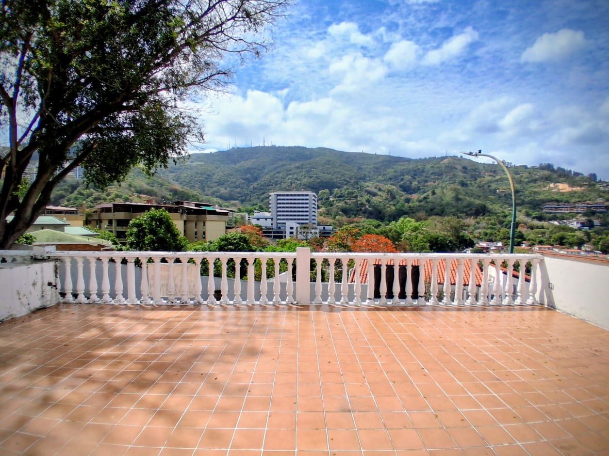 Se vende casa 506m² 7h/7b/4e La Esmeralda - Otras fotos