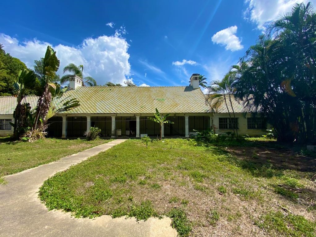 Se vende terreno 10.000 m²  en  Los Chorros - Otras fotos