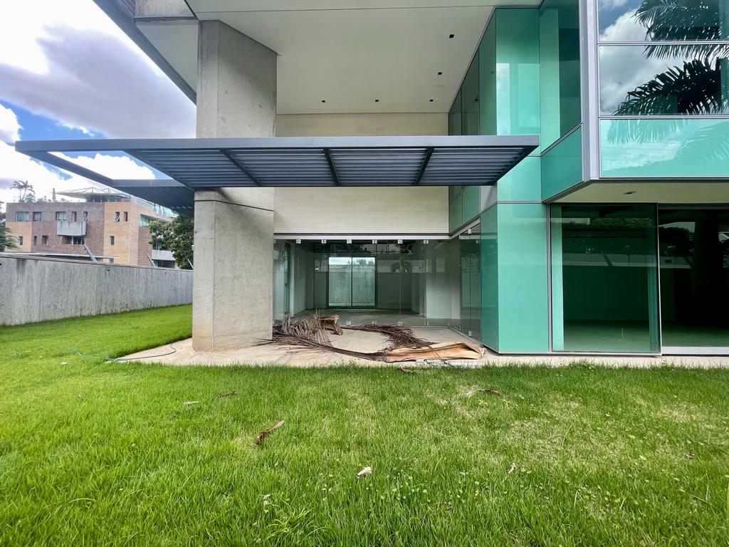 Se vende Apto 635m² 4h+1s/4b+1s/5p Altamira - Otras fotos
