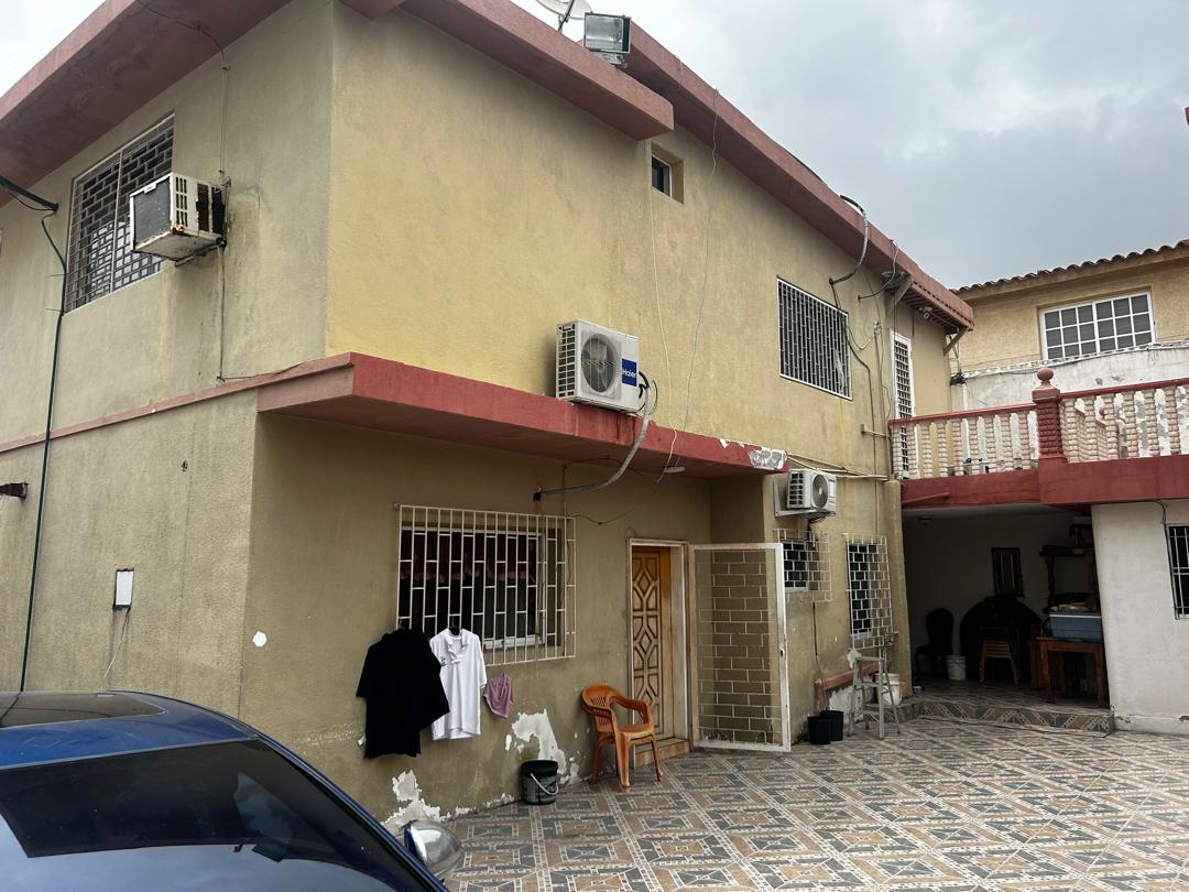 Se vende casa 627m² 6h/6b/6e Catia la Mar - Otras fotos