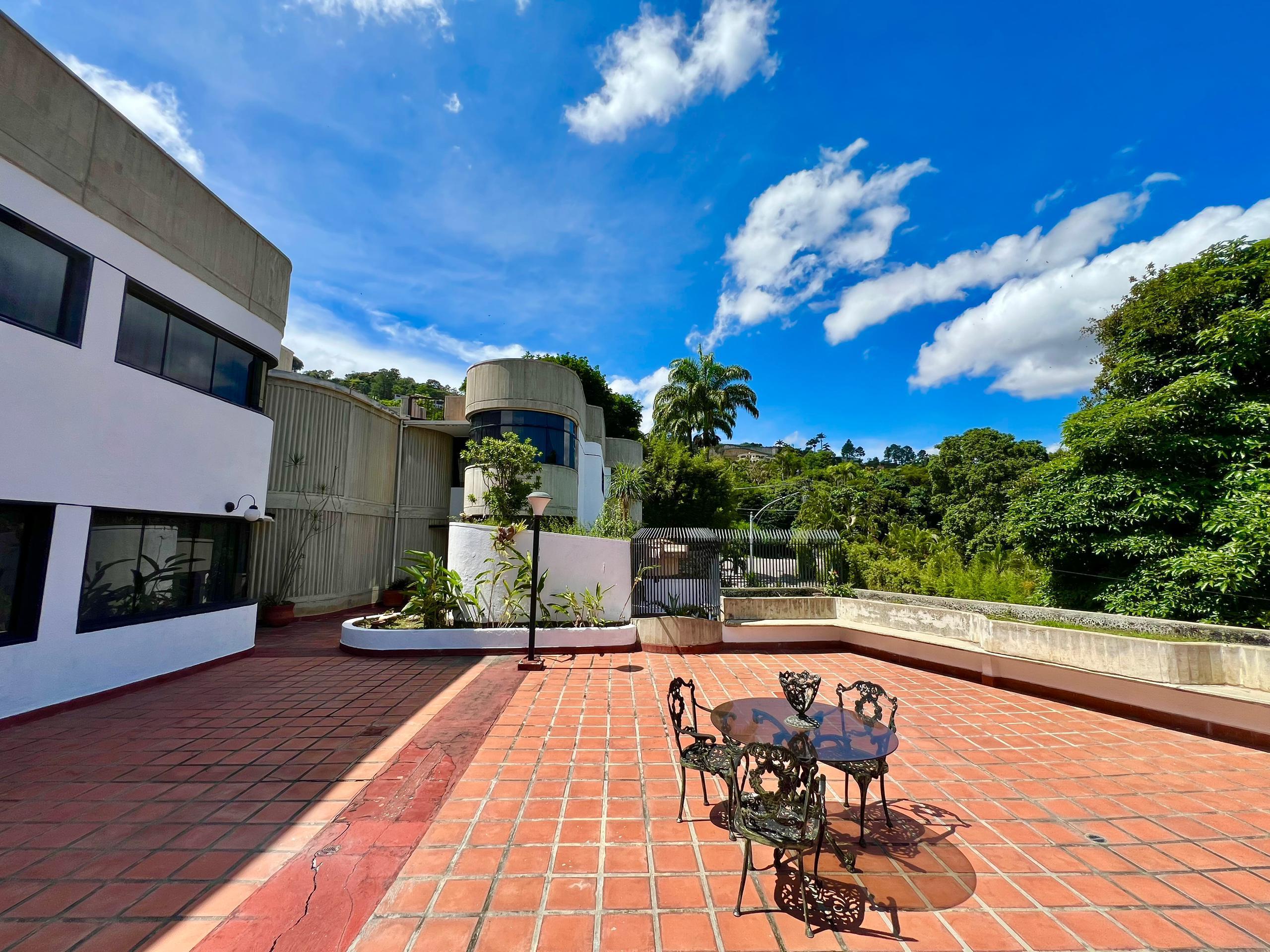 Se Vende casa 2200m²  Cerro Verde - Otras fotos