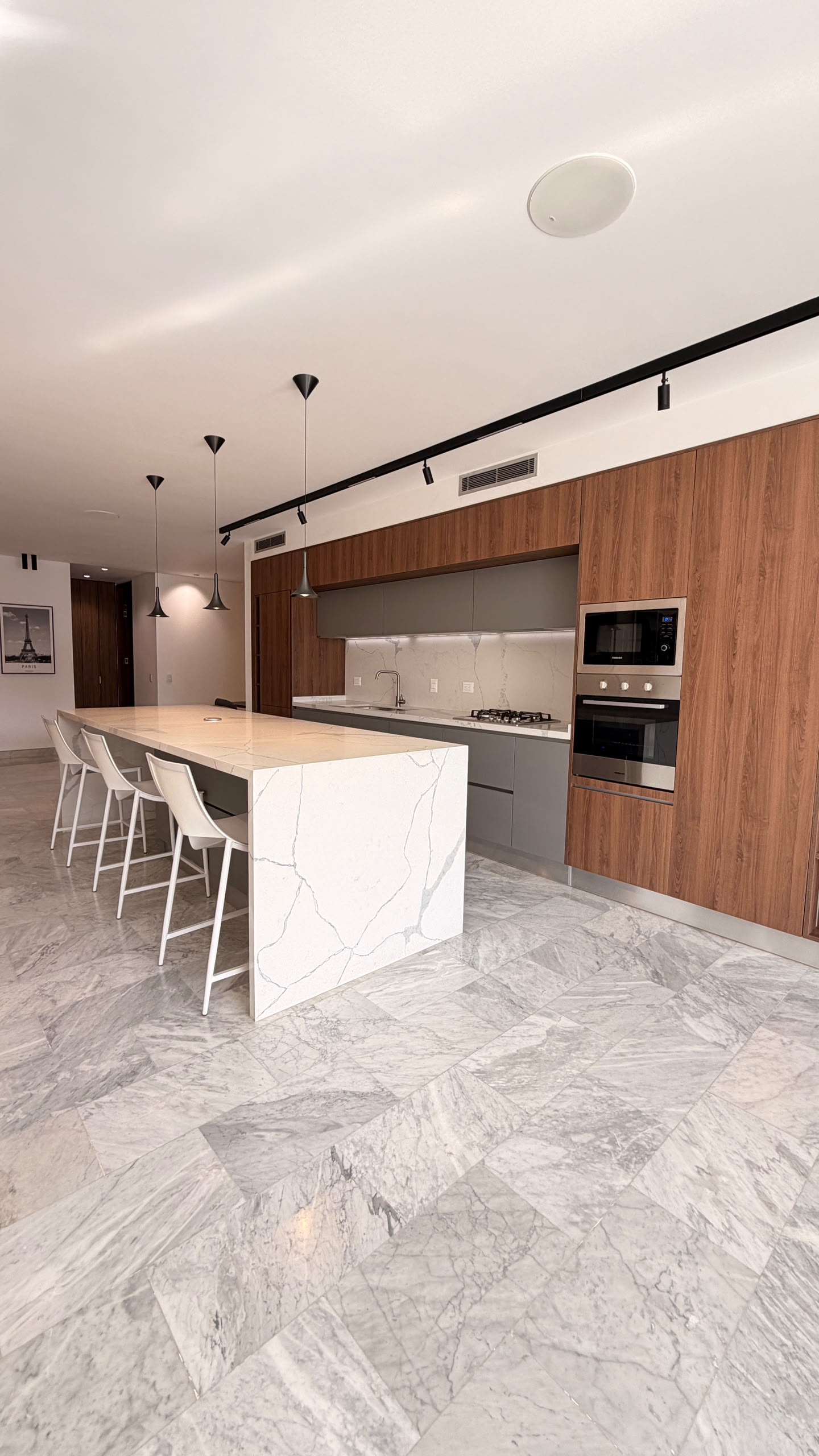 Se vende Apto 120m² 1h/2b/2p Las Mercedes 3