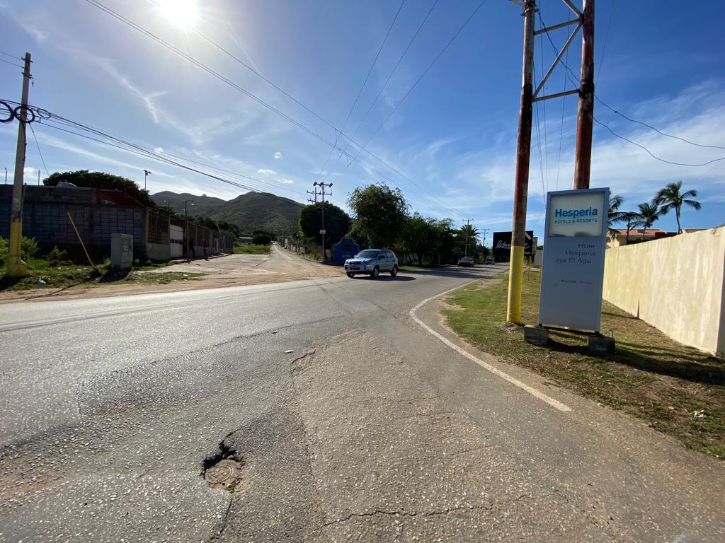 Se vende Terreno 6590m²  La Mira, Playa el agua - Otras fotos