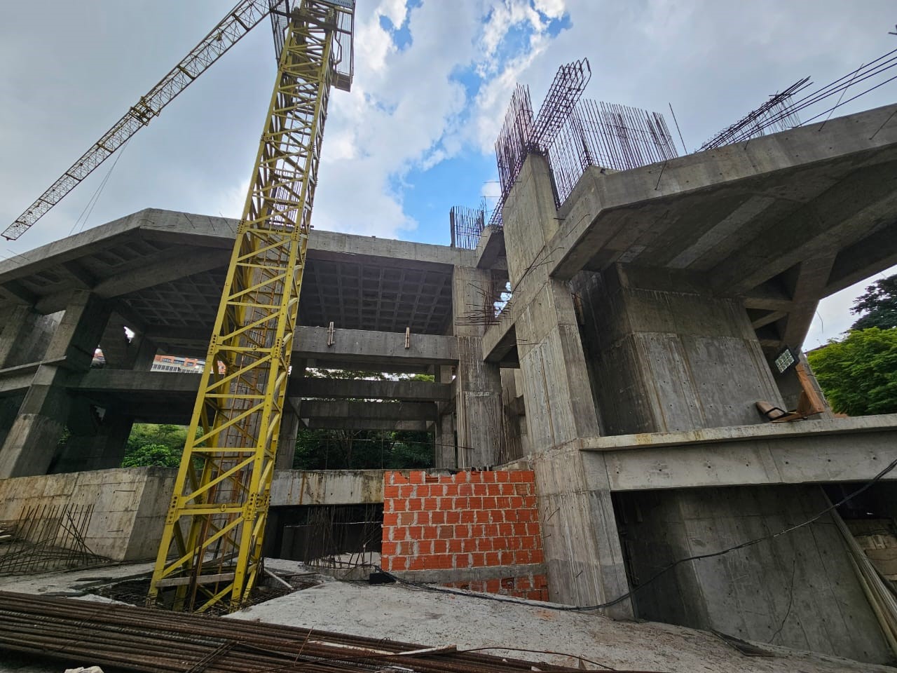 Se vende terreno 1400m² Las Mercedes 1