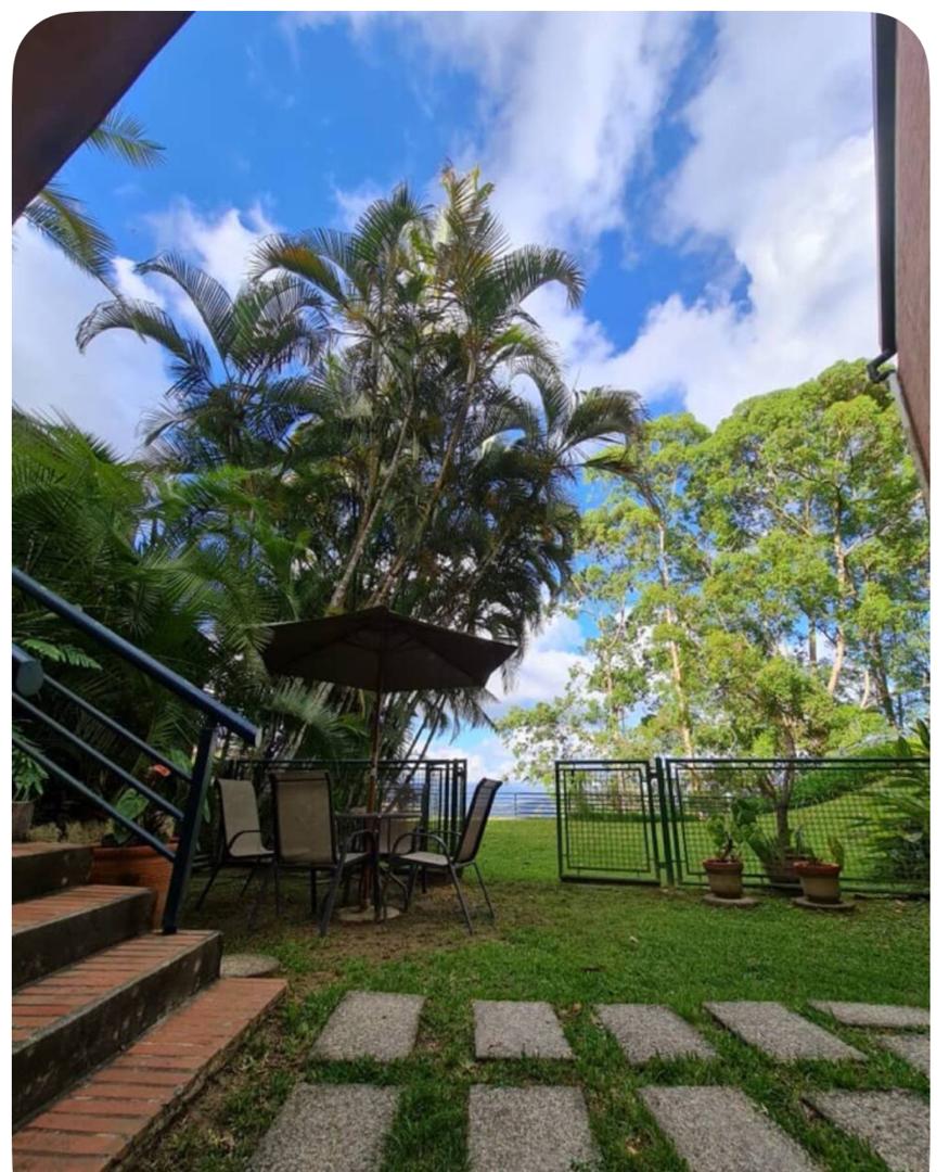 Se alquila anexo 35m² 1h/1b Alto Hatillo 4