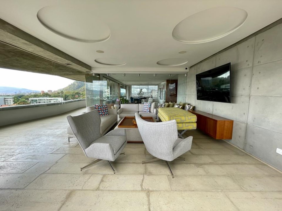 Se vende PH en Altamira 512m² - 4h+s-4.5b+s/3pe - Otras fotos
