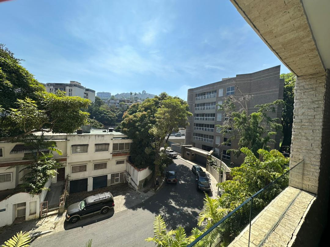 Se Vende  Apto 240m² 1h/2b/2p  Los Naranjos de las Mercedes - Otras fotos
