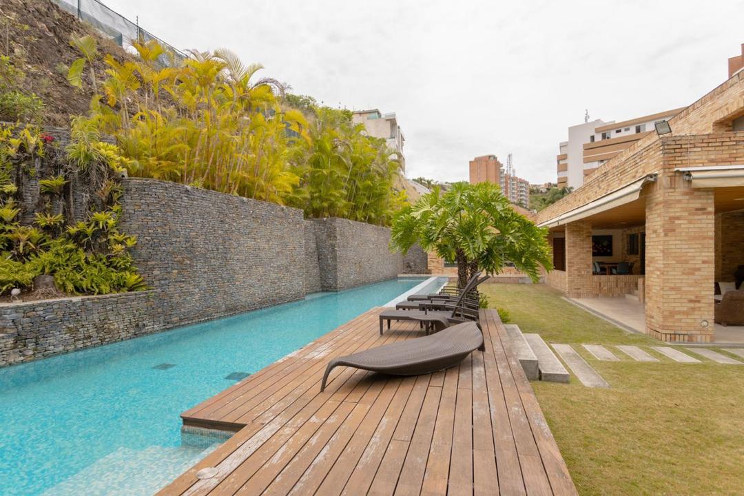 Se vende Casa 1436m² 4h/10b/6p Mirador de los Campitos - Otras fotos