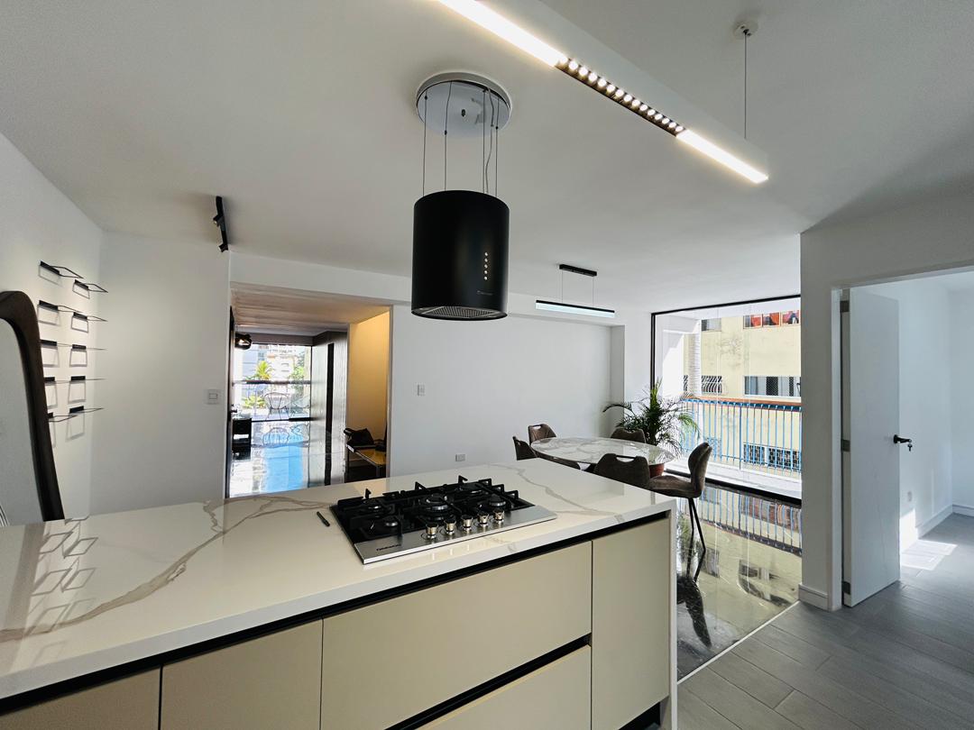 Se alquila Apto 136m² 3h/3b/1p Los Palos Grandes 5