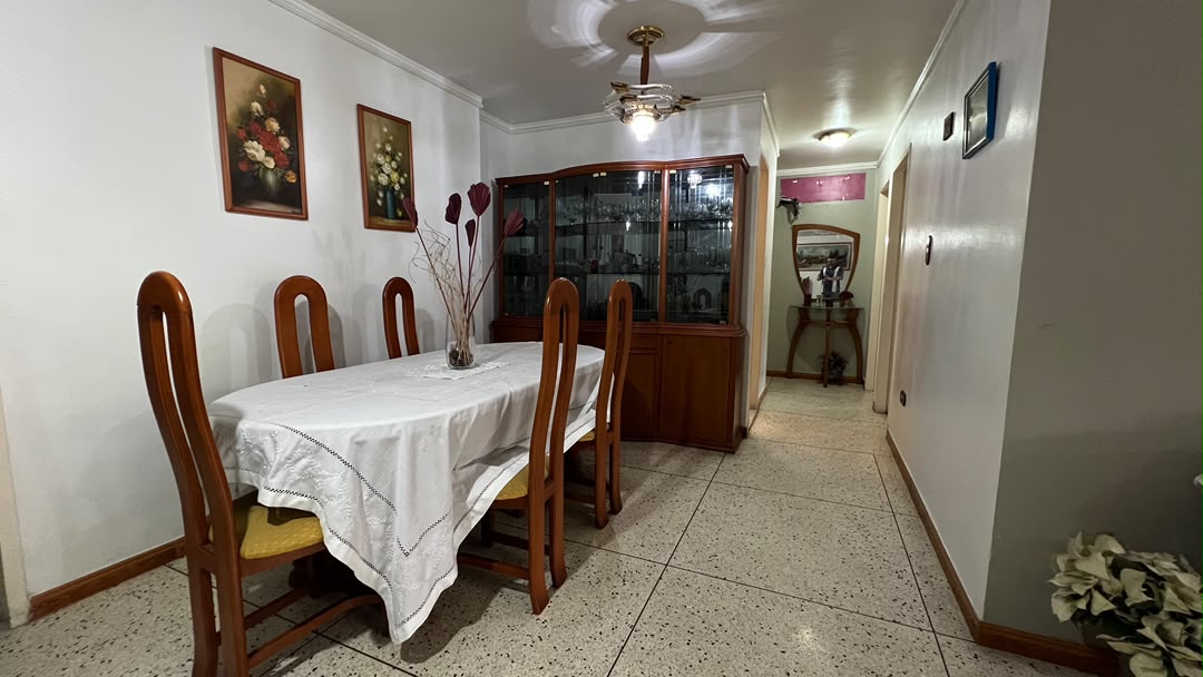 Se vende Apto 95m² 3h/2b/2p/ El Paraiso - Otras fotos