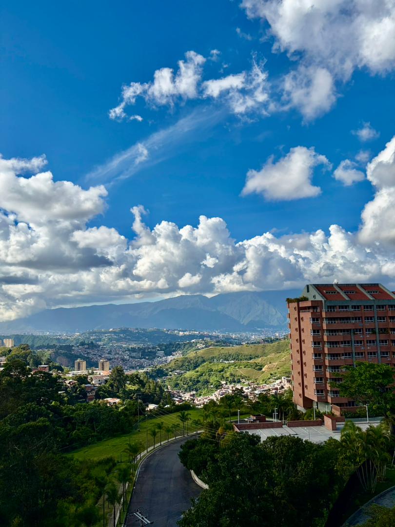 Se vende Townhouse 500m² 3h+s/6b+s/2p La Trinidad 3