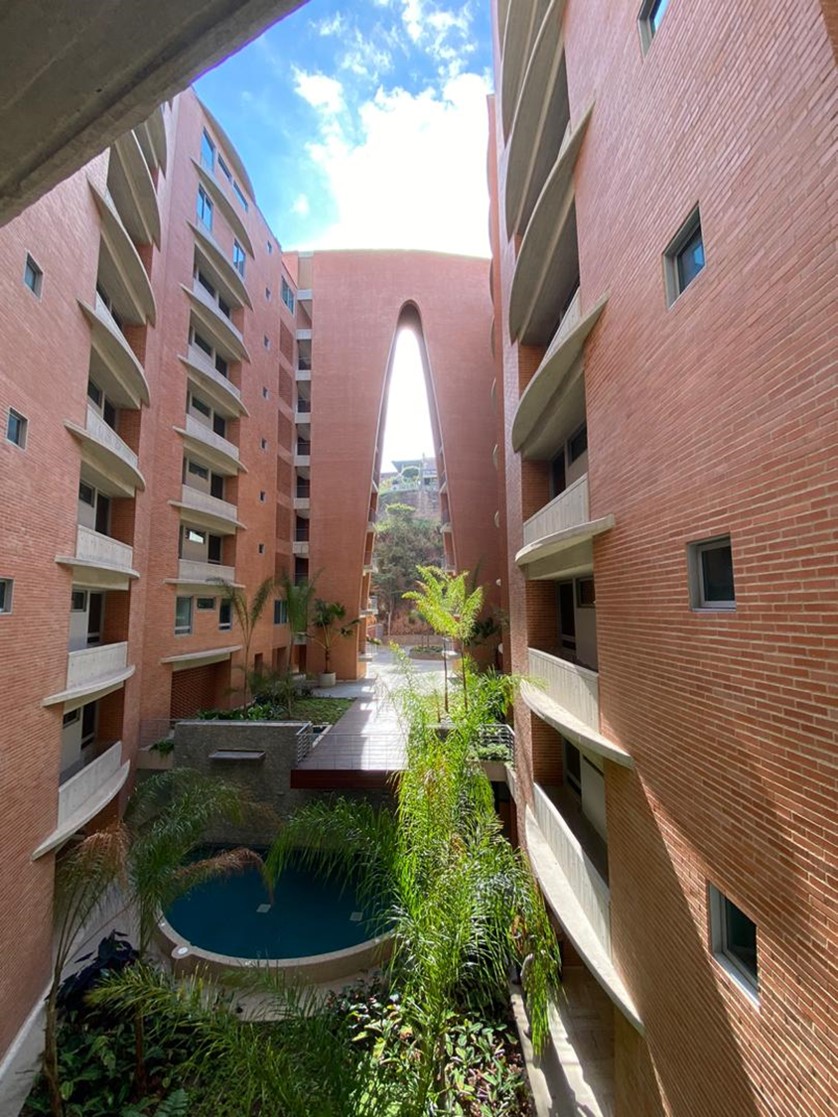 Se alquilan Aptos 206 m² 3h/3b/2p Lomas de las Mercedes 1