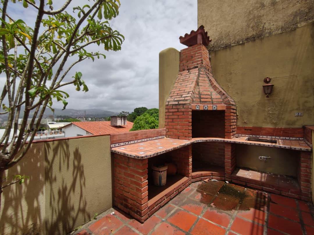 Se vende casa 800m²  6h+s∕8b+s∕6p en El Marques - Otras fotos