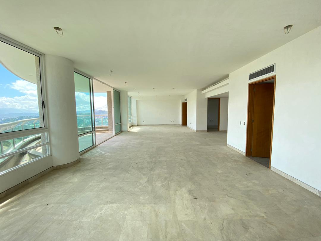 Se vende Apto PB  636m² 4h+2s/5b+1s/4p Mirador de los campitos - Otras fotos
