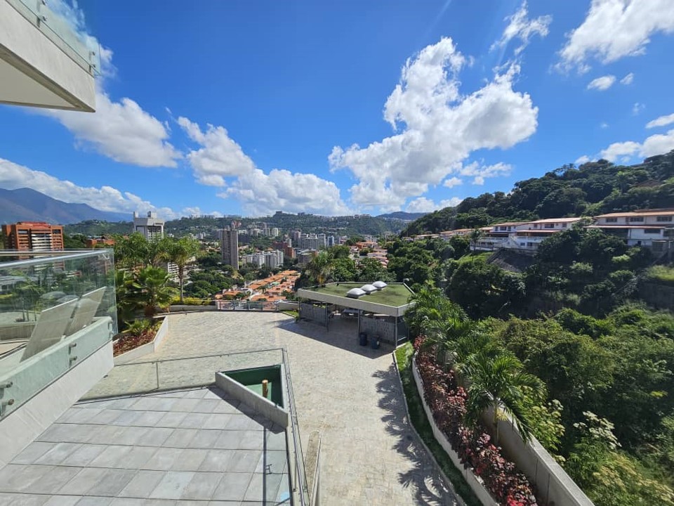 Se vende Apto 374m² 3h/5b/4e Apto Lomas de la alameda - Otras fotos