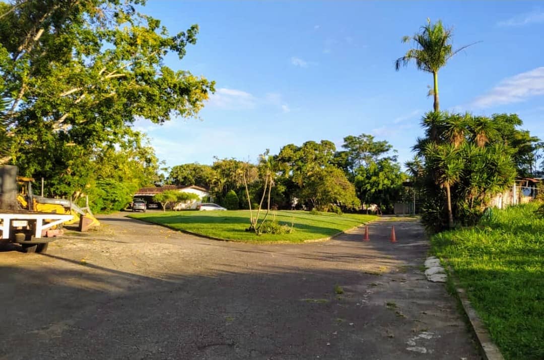 Se vende terreno 32.800m² Santa Ines 4