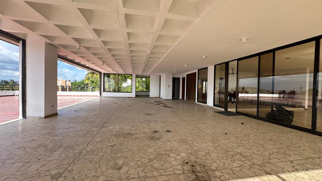 Se vende Apto PH 700m² 4h+1s/4b+1s/6p Alto Hatillo - Otras fotos