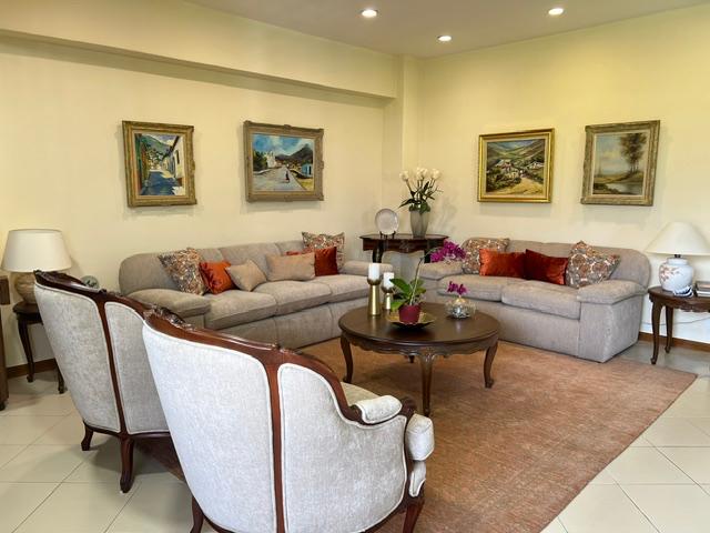 Se alquila Apto 360m² 4h/5b/3p Valle Arriba 1